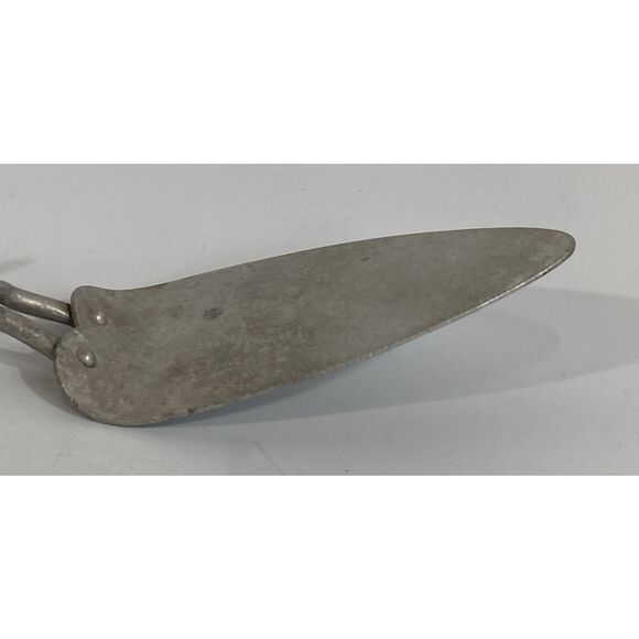 B.W. Buenilum Aluminum Serving Spatula Pie Cake Server Twisted Art Deco - Picture 3 of 9